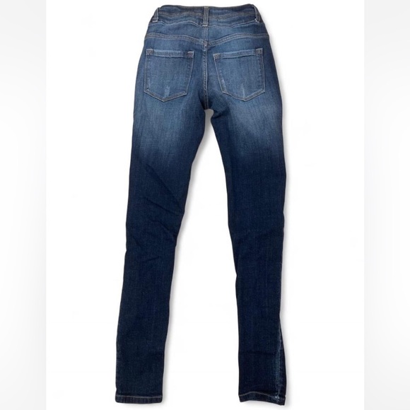 3/$15 KanCan High Rise Super Distressed Skinny Jeans, Dark Wash, Women’s 24 - Picture 4 of 7